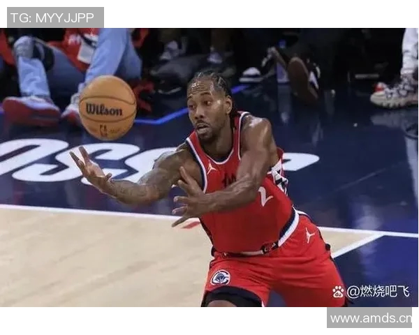 灰熊上演逆转好戏,球迷欢呼连连 灰熊上演逆转好戏,球迷欢呼连连