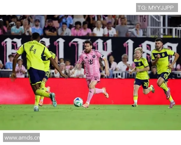 利物浦翻盘逆袭巴黎梅西贡献完美帽子戏法助巴黎首回合晋级 利物浦翻盘逆袭巴黎梅西贡献完美帽子戏法助巴黎首回合晋级