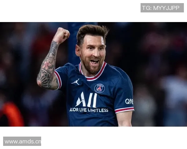 梅西雕塑存疑:欧冠胜利侧印槽引发争议 梅西雕塑存疑:欧冠胜利侧印槽引发争议