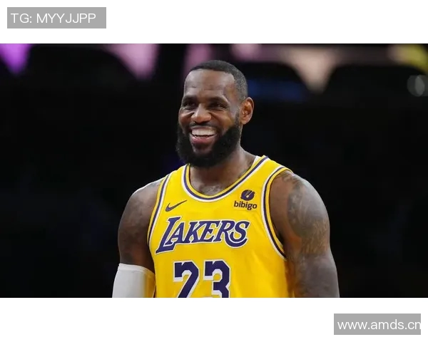 湖人签下新秀后卫，布朗：终于可以与詹姆斯共事了